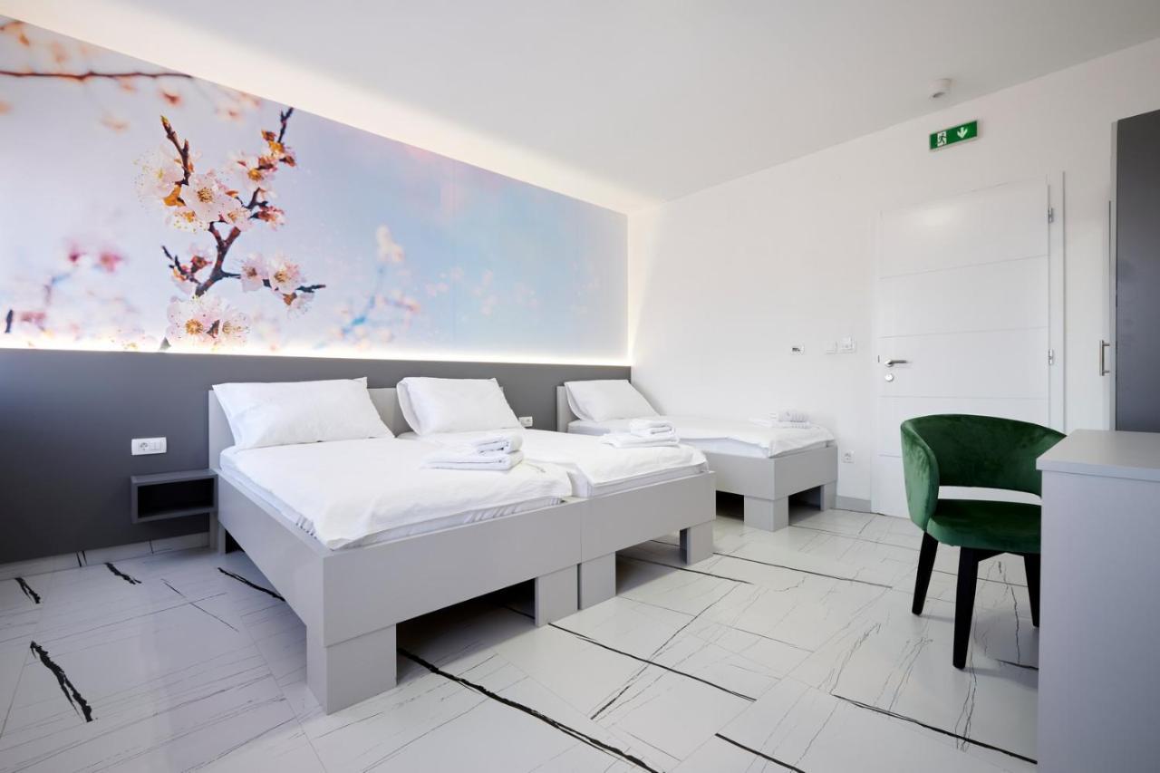 Hotel Marien Haus Karlovac Exteriér fotografie