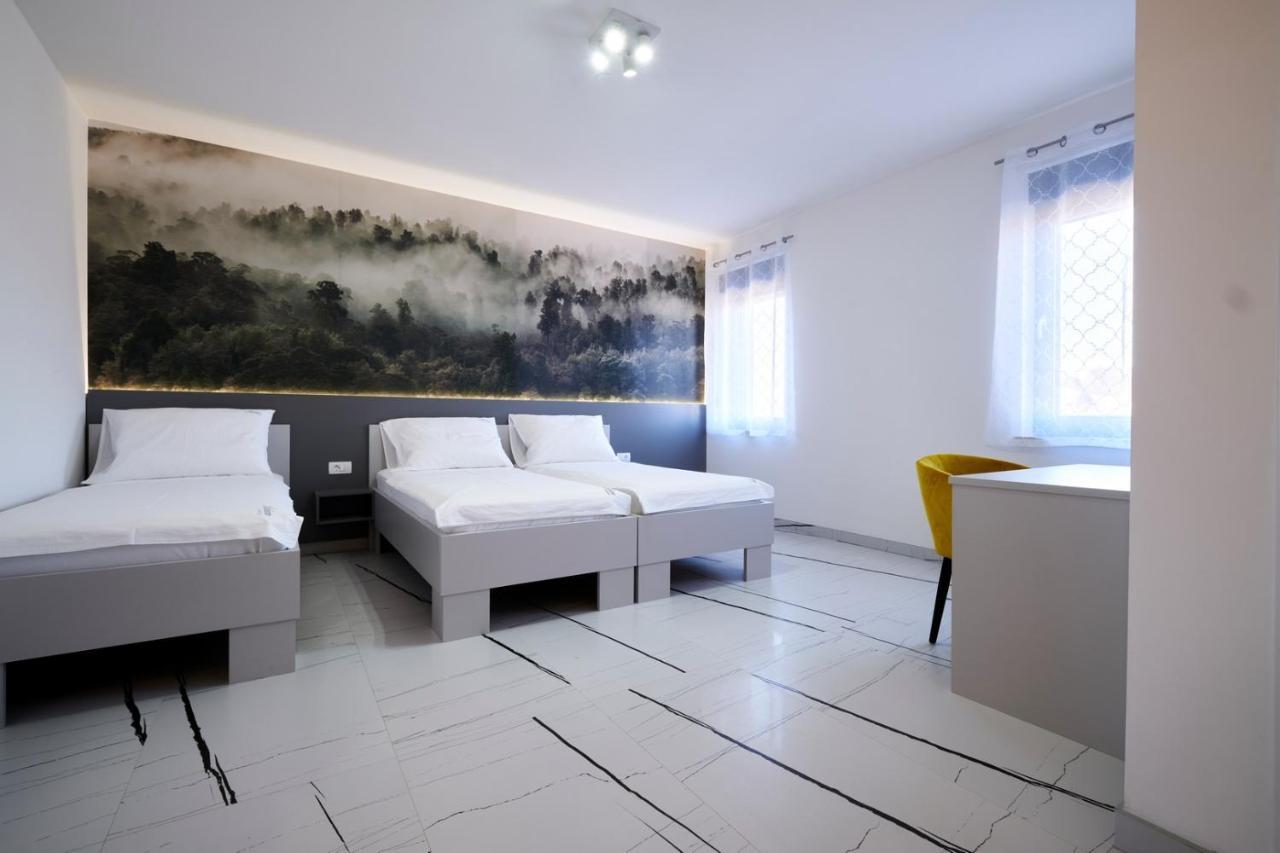 Hotel Marien Haus Karlovac Exteriér fotografie